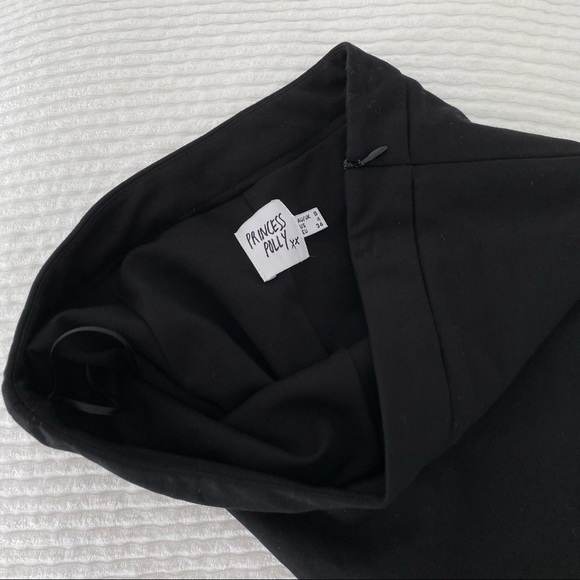 Princess Polly Dresses & Skirts - NWOT Princess Polly Ravyn Skort Black Size 4